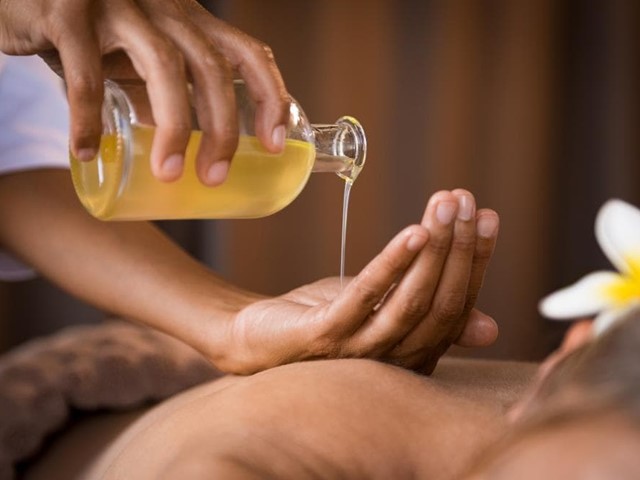 Los beneficios del masaje ayurvédico: Equilibrio para cuerpo y mente